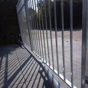 Alternative view of ROTELLO(230V) för dubbelgrind. Grindmotor för både privat och industriellt bruk.